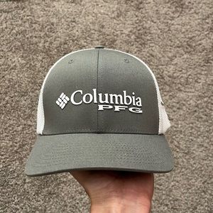 NWOT Columbia PFG Hat
